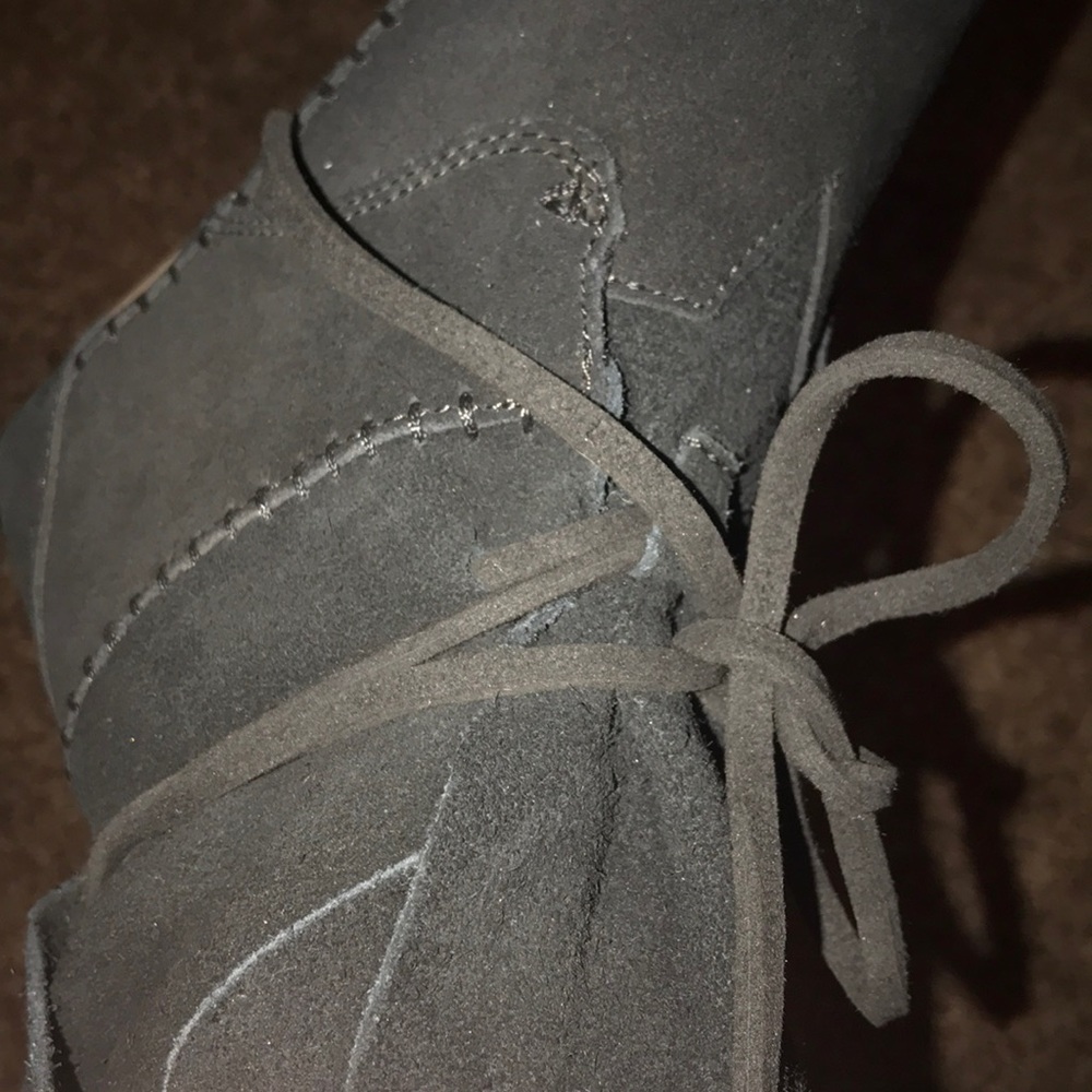 Toms - Picture 6 of 8